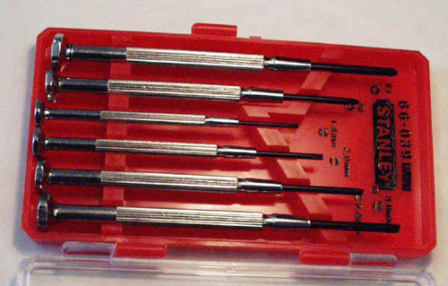 Set of small screwdrivers.